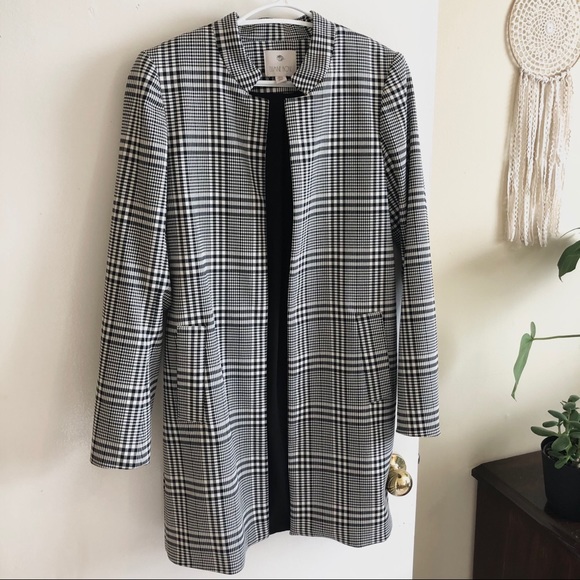 B&W Plaid Shacket NWOT - Picture 2 of 7